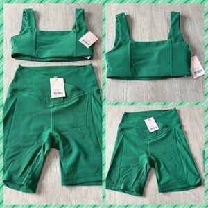 Green WILO the label 2 piece ribbed Hustle set with sports bra and biker shirts